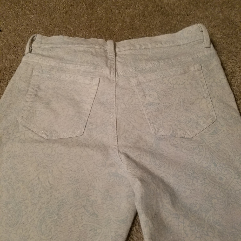 Women's jeans